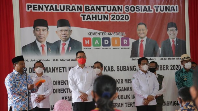 Kemensos Beri Tunjangan Kehormatan ke 587 Keluarga Pahlawan (247218)