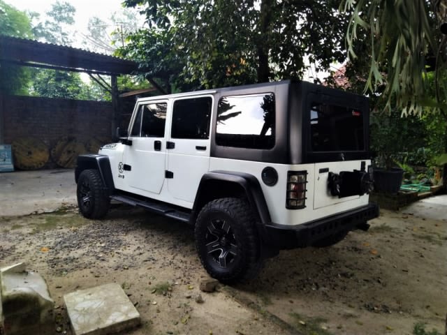 Penampakan Toyota Kijang Disulap Jadi Jeep Rubicon, Ajib Banget (10707)