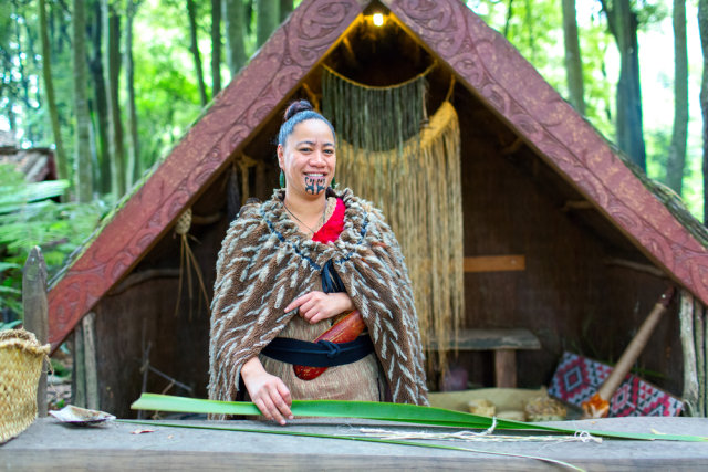 Arti Tato Sakral Suku Maori yang dimiliki Menlu Selandia Baru: Identitas Leluhur (487459)