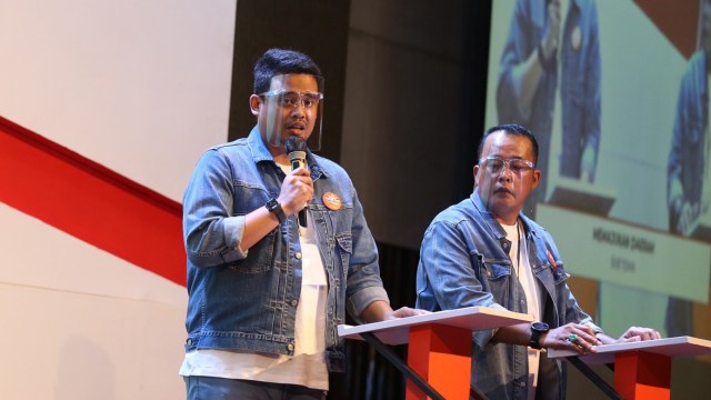 Saling Serang Bobby dan Akhyar di Debat Perdana Pilwalkot Medan (110159)