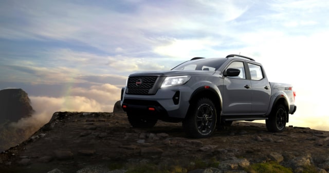 Nissan Navara Facelift Meluncur, Tampilan Jadi Lebih Sangar (18)
