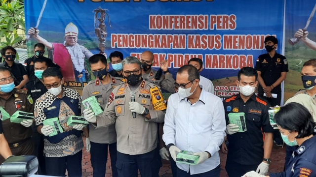Kapolda Sumut Irjen Pol Martuani Sormin saat memaparakan kasus sabu di Aceh dan Sumut. Foto: Rahmat Utomo/kumparan