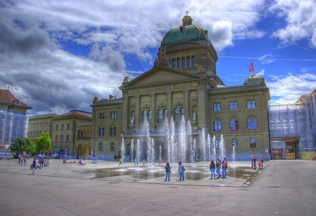 Uniknya Demokrasi Langsung ala Swiss (317120)