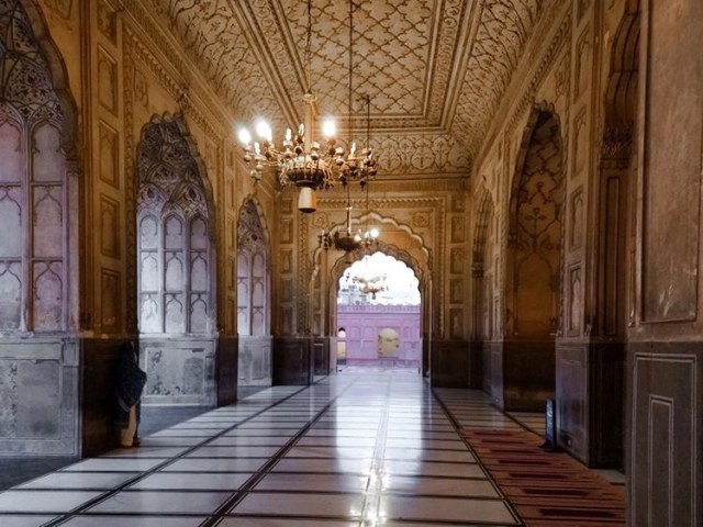 Menengok Kemasyhuran Dinasti Mughal di Lahore Pakistan (138631)