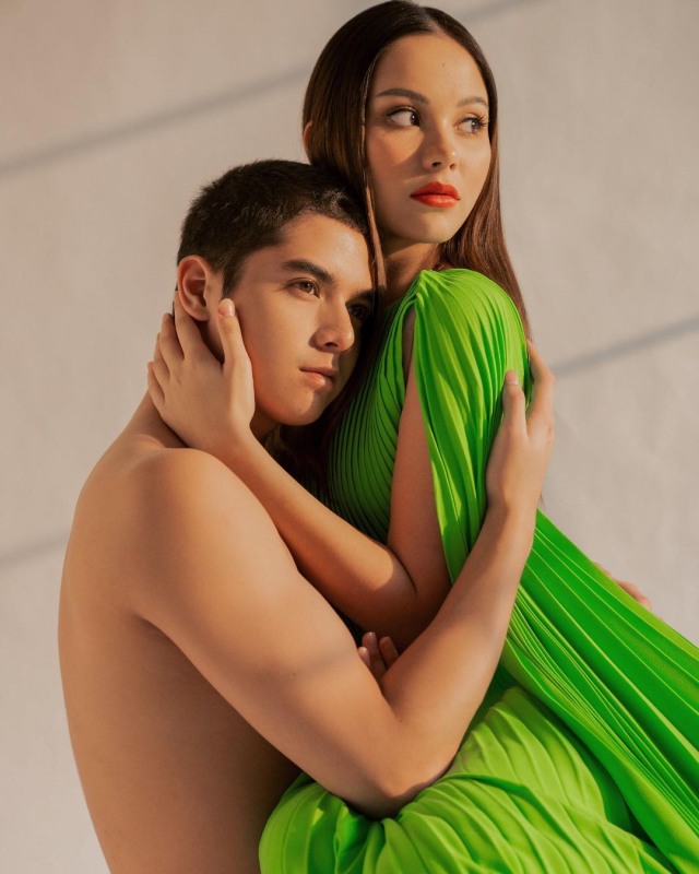 5 Gaya Photoshoot Seleb Pacaran Layaknya Prewedding, Bikin Netizen Baper (38294)