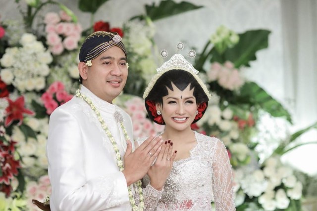5 Berita Populer: Denny Sumargo Nikah Bulan Ini hingga Wijin Mantap Pilih Gisel (125444)