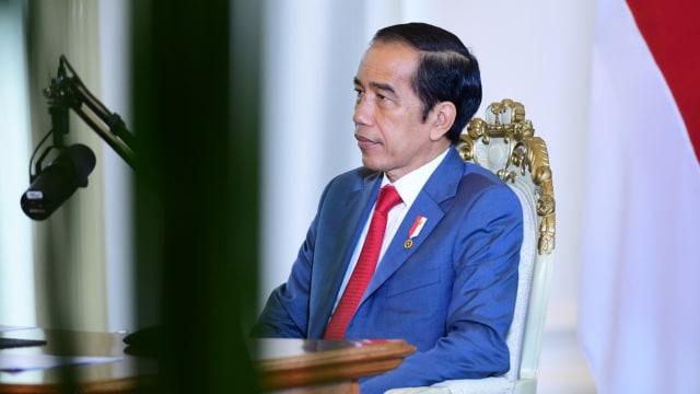 Presiden Jokowi hadiri KTT ke-37 Asean secara virtual dari Istana Kepresidenan Bogor, Jawa Barat. Kamis (12/11). Foto: Muchlis Jr - Biro Pers Sekretariat Presiden
