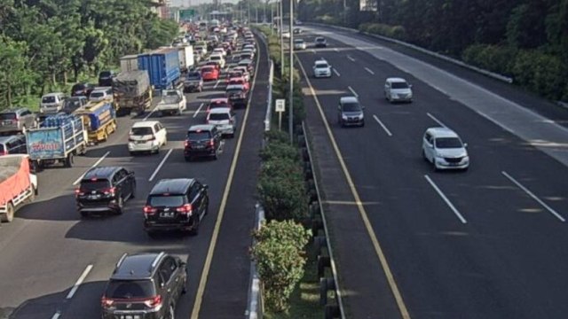 Ada Perbaikan Jembatan, Tol Jagorawi Berlakukan Contraflow Mulai Hari Ini (273342)