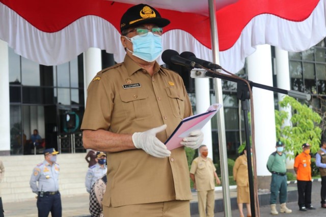 Sekda Kalbar memimpin apel kesiapsiagaan mengantisipasi bencana alam. Foto: Dok. Hi!Pontianak
