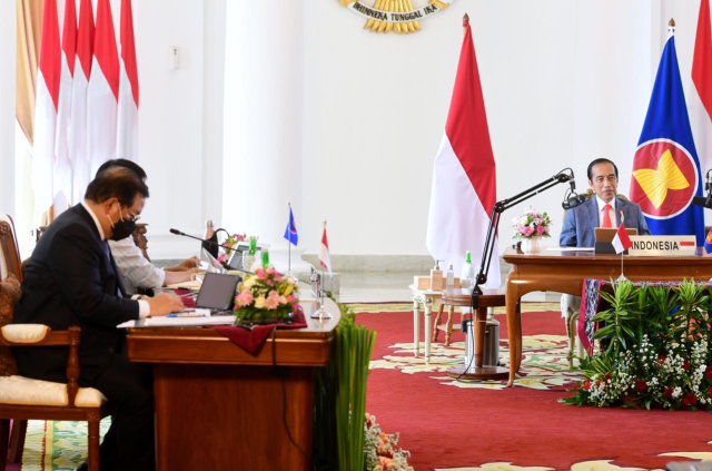 Presiden Jokowi di Hari Ketiga KTT ASEAN ke-37 dari Istana Kepresidenan Bogor, Jawa Barat. Foto: Lukas - Biro Pers Sekretariat Presiden