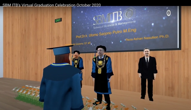 Suasana Virtual Class saat selebrasi wisuda SBM ITB
