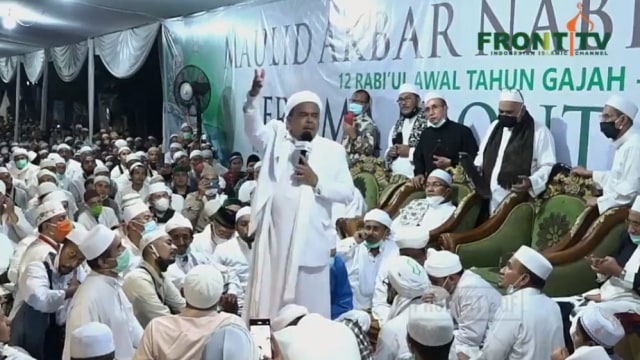 Habib Rizieq Syihab memberikan ceramah pada peringatan Maulid Nabi di DPP FPI, Petamburan, Jakarta. Foto: Youtube/@FRONT TV