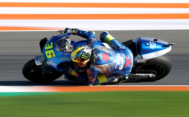 Joan Mir di MotoGP Valencia. Foto: Albert Gea/Reuters