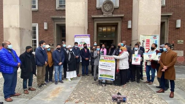 Shamsi Ali Pimpin Demo yang Dipicu Penyerangan Keluarga Muslim di New York (416071)