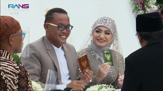Usai Bulan Madu ke Bali, Sule Akan Ajak Nathalie Holscher ke Belanda (42091)