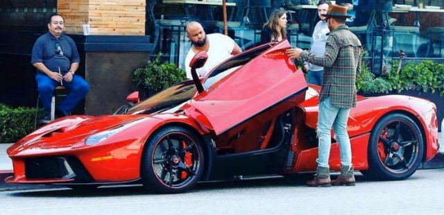 Intip Koleksi Mobil Lewis Hamilton Juara Dunia Formula 1 Tujuh Kali (274543)