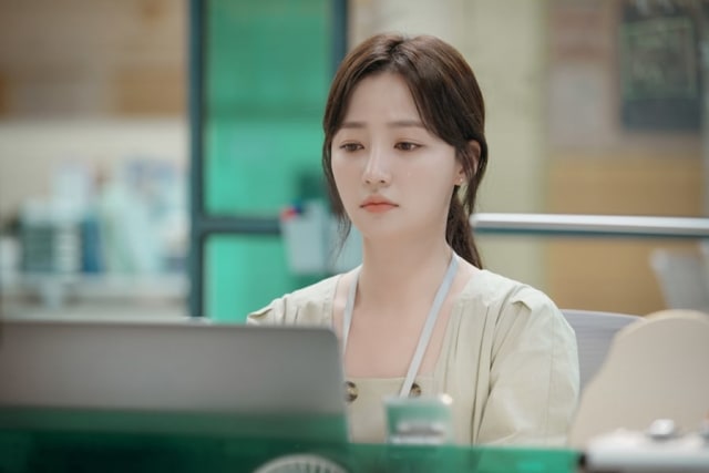 Song Ha Yoon Kesulitan Hidup Normal di Drama Korea 'Please ...