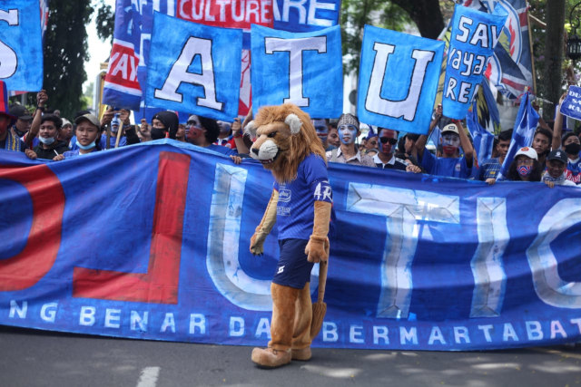 Foto: Aremania Tolak Dualisme (9436)