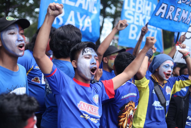 Foto: Aremania Tolak Dualisme (9438)