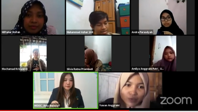 Bebasari Amiroh, Mahasiswi Ma Chung yang Berprestasi (213612)