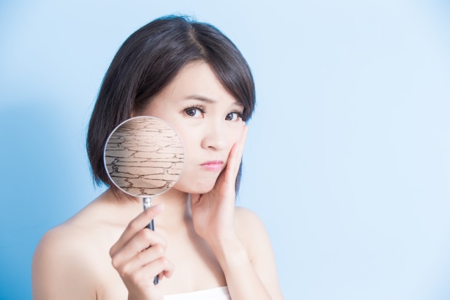 5 Manfaat Clay Mask untuk Kulit Wajah, Mengatasi Jerawat hingga Kulit Kering (665501)