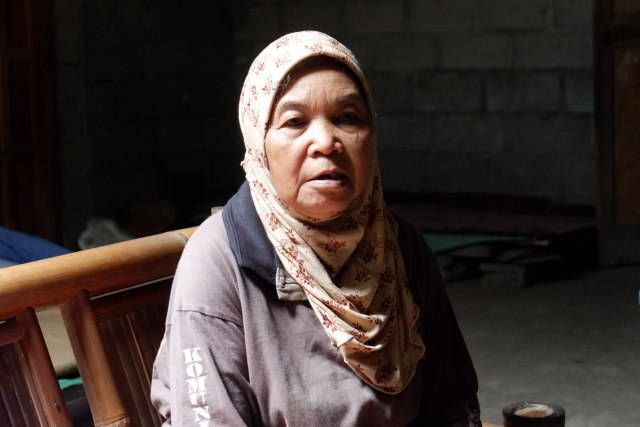 Mak Keti "Rektor Universitas Merapi"  Foto: Arfiansyah Panji Purnandaru/kumparan