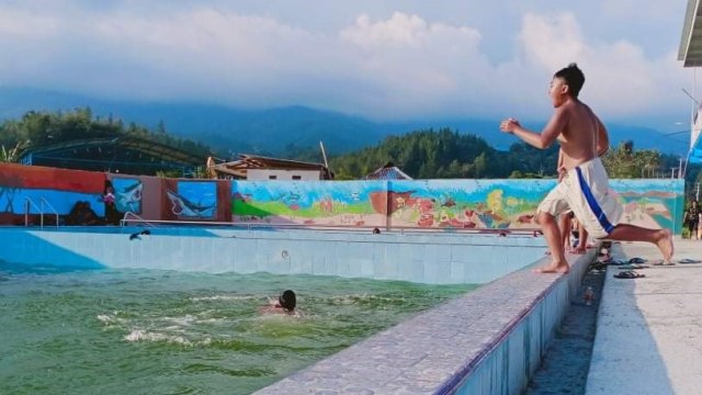 SCV Tetean, Kolam Renang Ala Kapal Pesiar di Mamasa, Sulawesi Barat (661495)