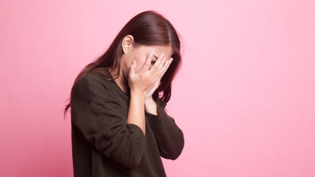 Ilustrasi wanita cemas, stres atau depresi Foto: Shutterstock