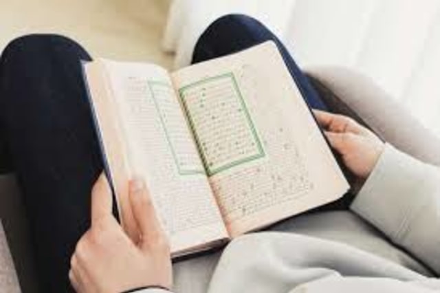 Membaca Al Quran Foto: dok About Islam