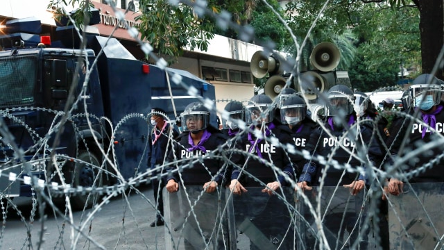 Sehari Usai Demo Paling Ricuh, Massa Kembali Turun ke Jalanan Bangkok (240661)