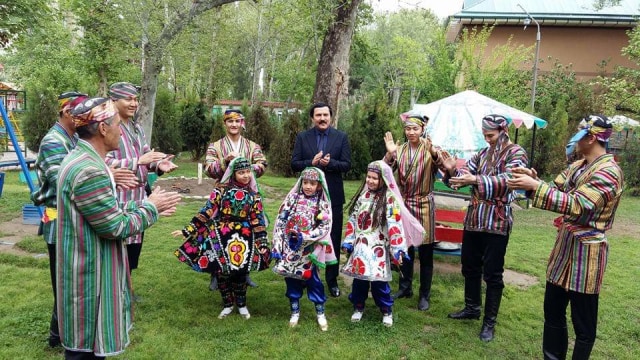 Menikmati Semarak Navruz di Uzbekistan (120164)