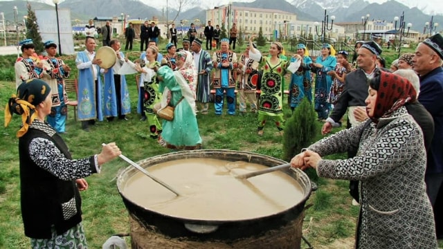 Menikmati Semarak Navruz di Uzbekistan (120167)