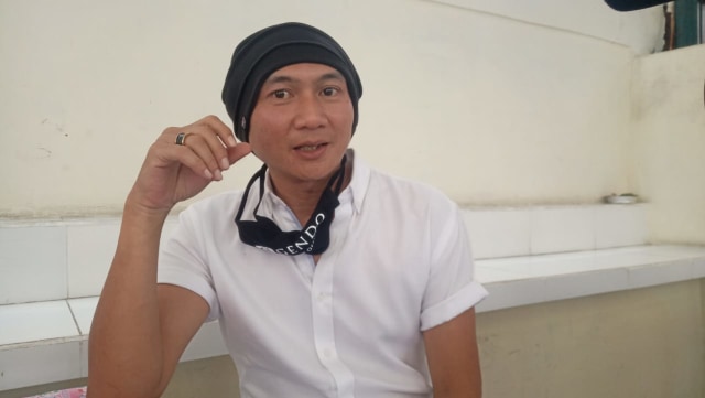 Beri Dukungan Moral, Anji Hadiri Sidang Vonis Jerinx (321)