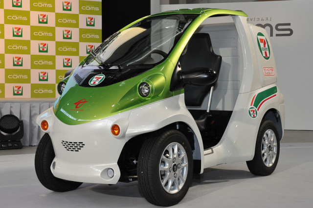 Tampilan depan Toyota Coms. Foto: Wheelsca