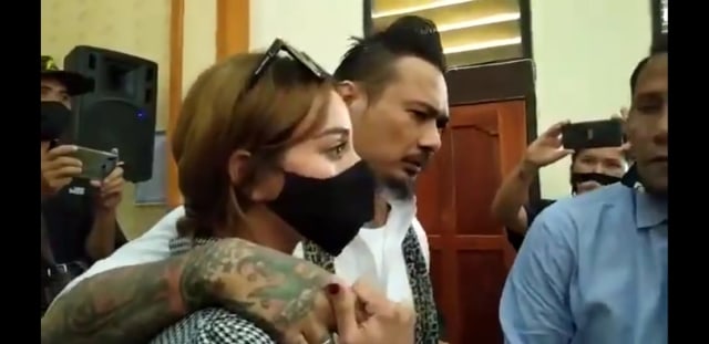 Anji Kecewa atas Vonis Penjara 14 Bulan Bagi Jerinx (387693)