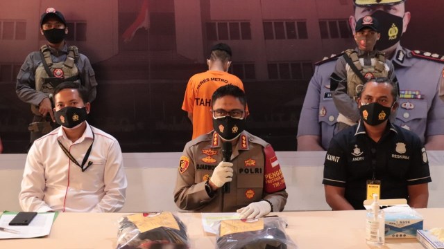 Polres Jakarta Utara Ringkus Guru Silat Yang Cabuli 2 Anak Didiknya (189216)