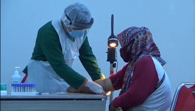 Warga Solo Diharapkan Rapid Test dan Swab jika Kontak Dekat Terpapar COVID-19 (48461)