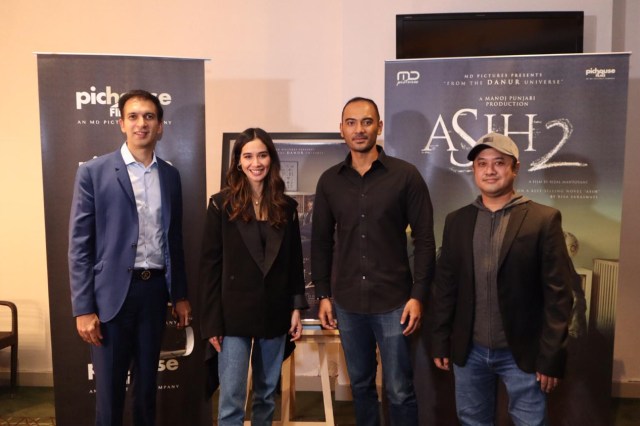Tayang Desember, Asih 2 Jadi Film Pertama yang Dirilis di Bioskop Sejak Pandemi (309311)