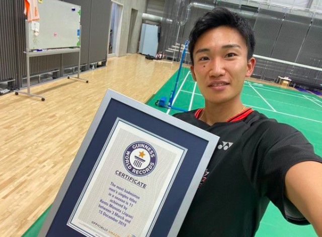 Menangi Gelar Terbanyak dalam Setahun, Kento Momota Masuk Guinness World Records (9932)