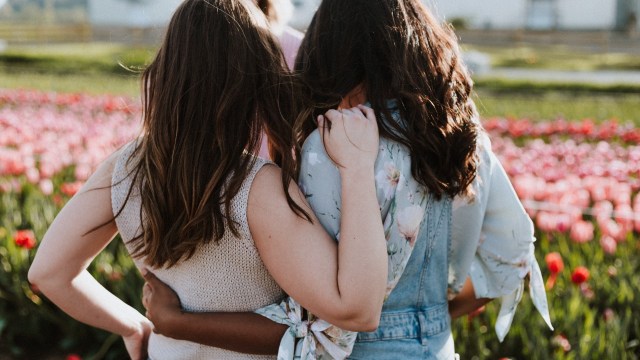 5 Tanda Kamu Telah Menemukan Sahabat Terbaik di Hidupmu. Foto: Unsplash