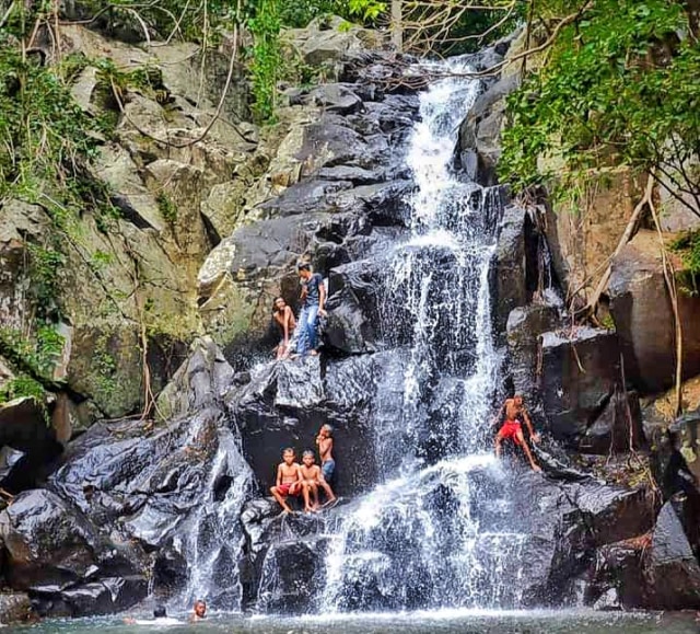 Nikmati Kesejukan Air Terjun Ai Mitat di Wailiti, Sikka (655300)
