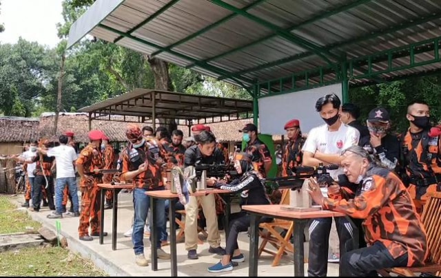 PMP Bersama PP Pemalang Gelar Latihan Bela Negara (82735)