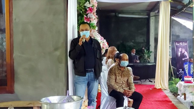 Calon Wakil Wali Kota Tomohon Ini Selalu Ingatkan Protokol Kesehatan ke Warga (11558)