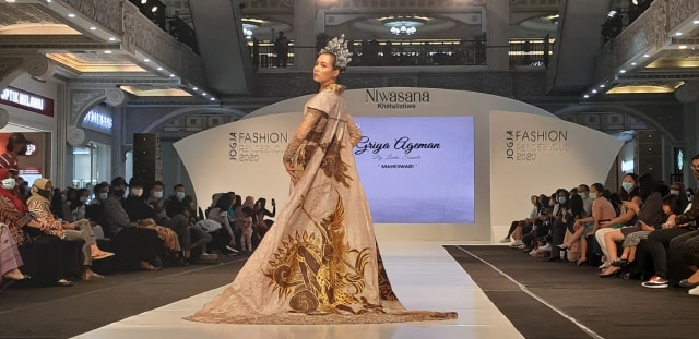 Fashion Show di Jogja Pamerkan Kekayaan Kain Nusantara (610644)