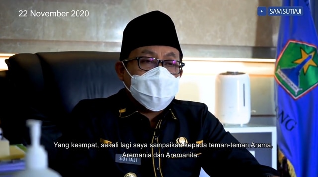 Wali Kota Malang, Sutiaji menyampaikan penjelasan terkait hal-hal di Kota Malang melalui video di Kanal YouTube miliknya, Sam Sutiaji. (Foto: YouTube Sam Sutiaji)