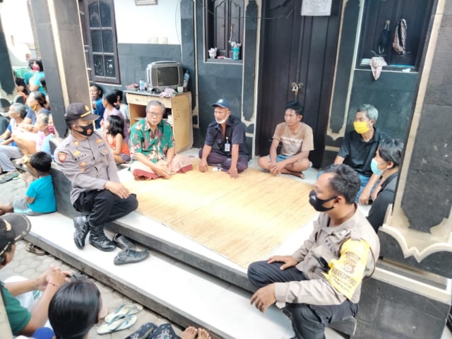 Ditinggal Kakak Buat TikTok, Seorang Bocah di Buleleng Tenggelam di Kolam Renang (588644)