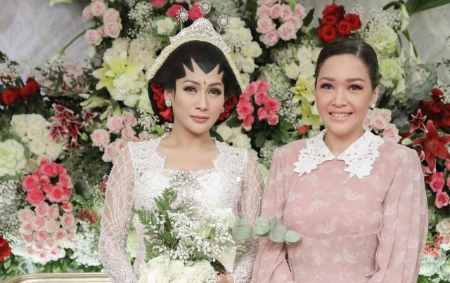 Hamil, Tata Janeeta Ingin Anaknya Kelak Secantik dan Seberuntung Maia Estianty (157969)