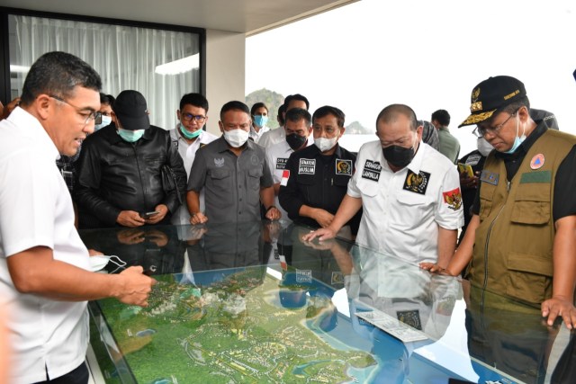 Sikap Menpora Usai Tinjau Langsung Pembangunan Sirkuit Mandalika (217317)