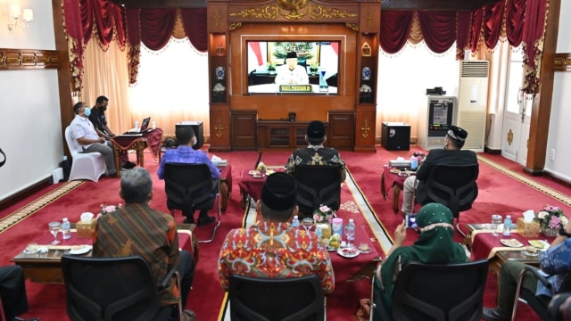 Agenda penyerahan penghargaan Keterbukaan Informasi Publik (KIP) 2020. Dok. Diskominsa Aceh  