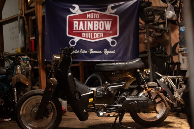 Dirombak Habis, Honda Spacy Berubah Jadi Motor Street Cub Futuristik (73837)